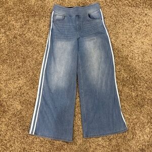 Halara Flex High Waisted Stripe Wide Leg Jeans Light blue size large New